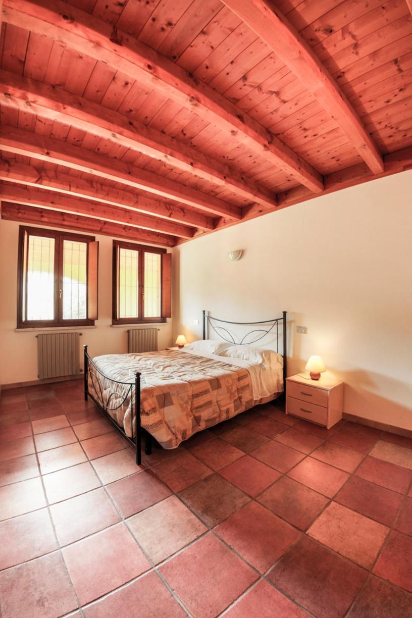 Agriturismo Case In Collina Volta Mantovana Εξωτερικό φωτογραφία